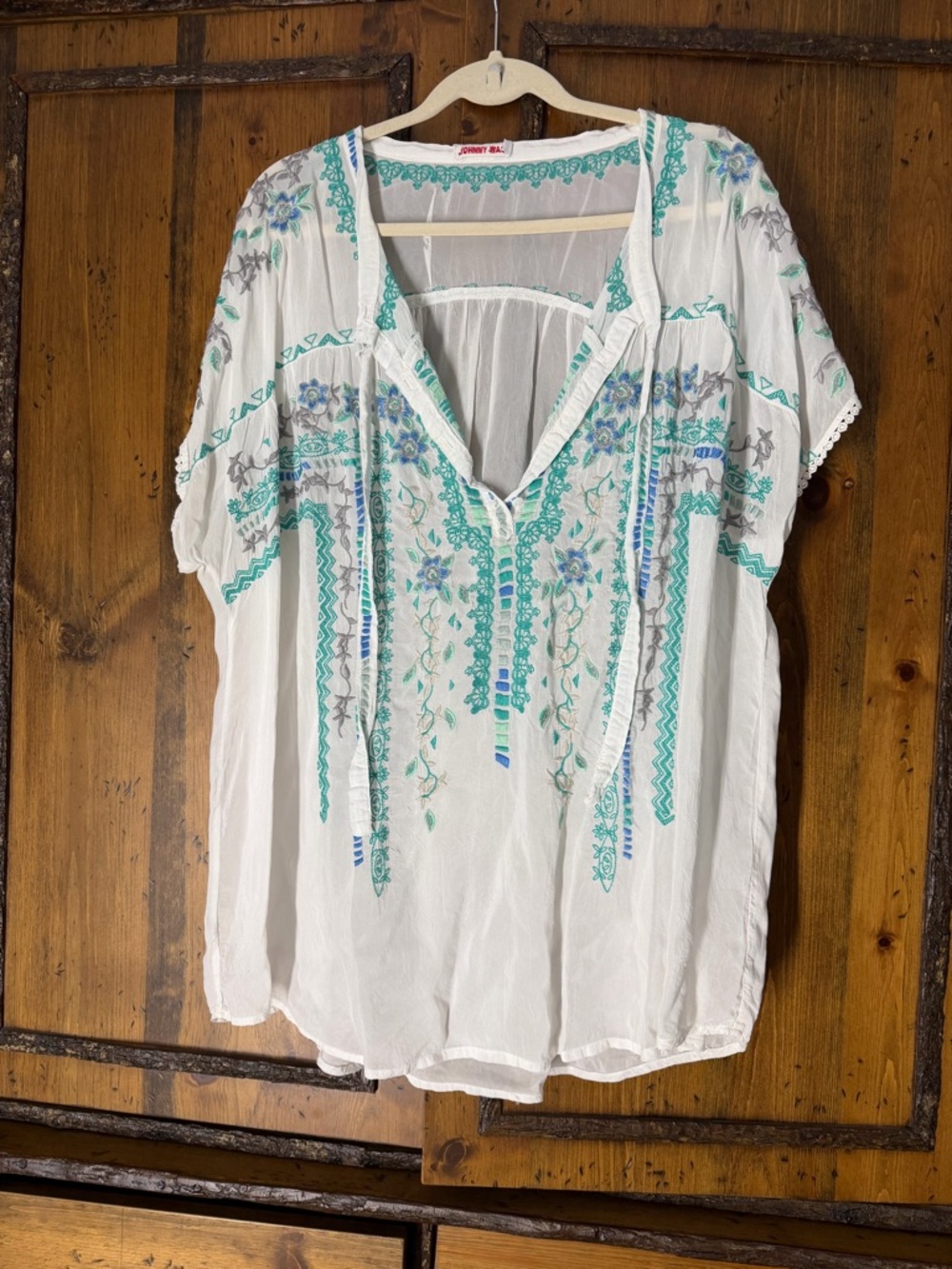 Johnny Was White Tunic with Teal and Blue Floral Embroidery